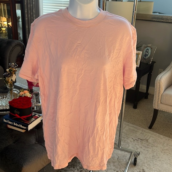 Skims boyfriend Tshirt - Picture 1 of 6
